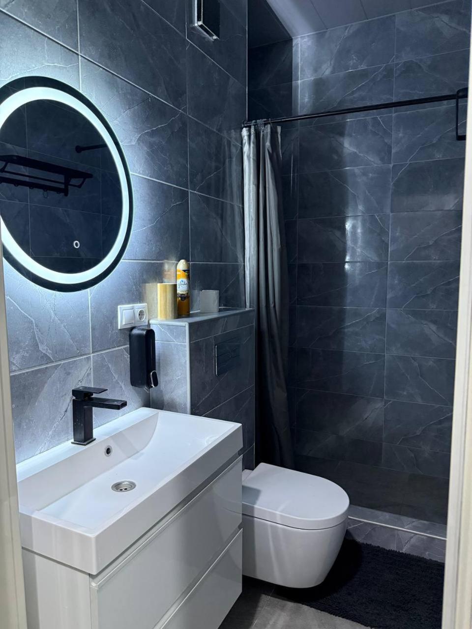 Crystal Apartment